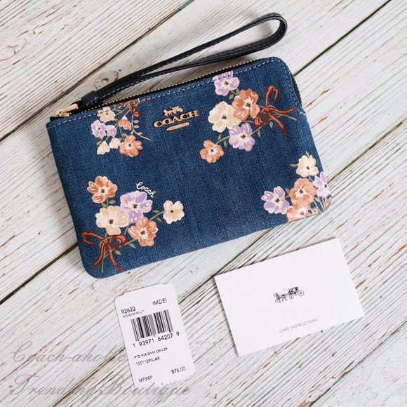 NWT Coach Corner Zip Wristlet with Floral Print - Picture 8 of 8
